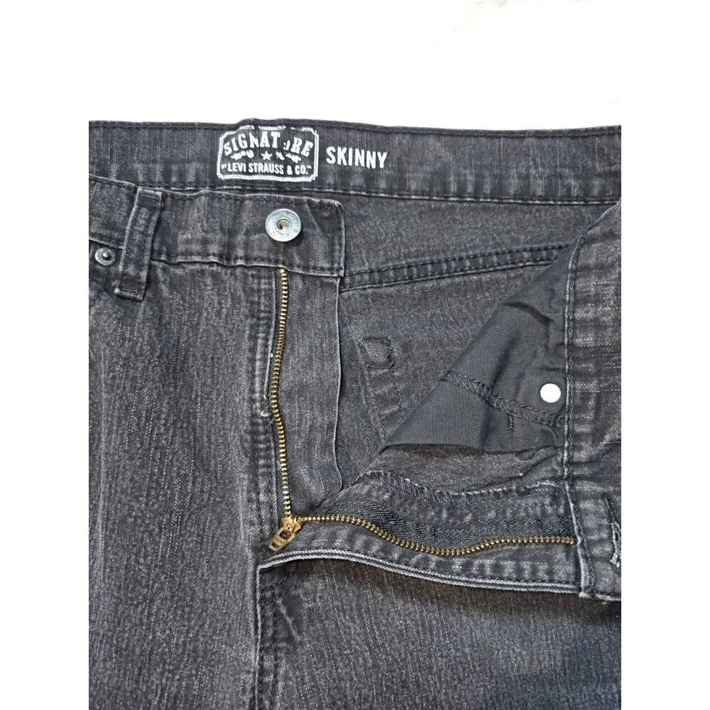 Levi Strauss Signature Size 36 x 30 Black Skinny Mens Jeans - 28